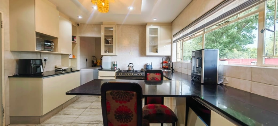 4 Bedroom Property for Sale in Potchefstroom North West